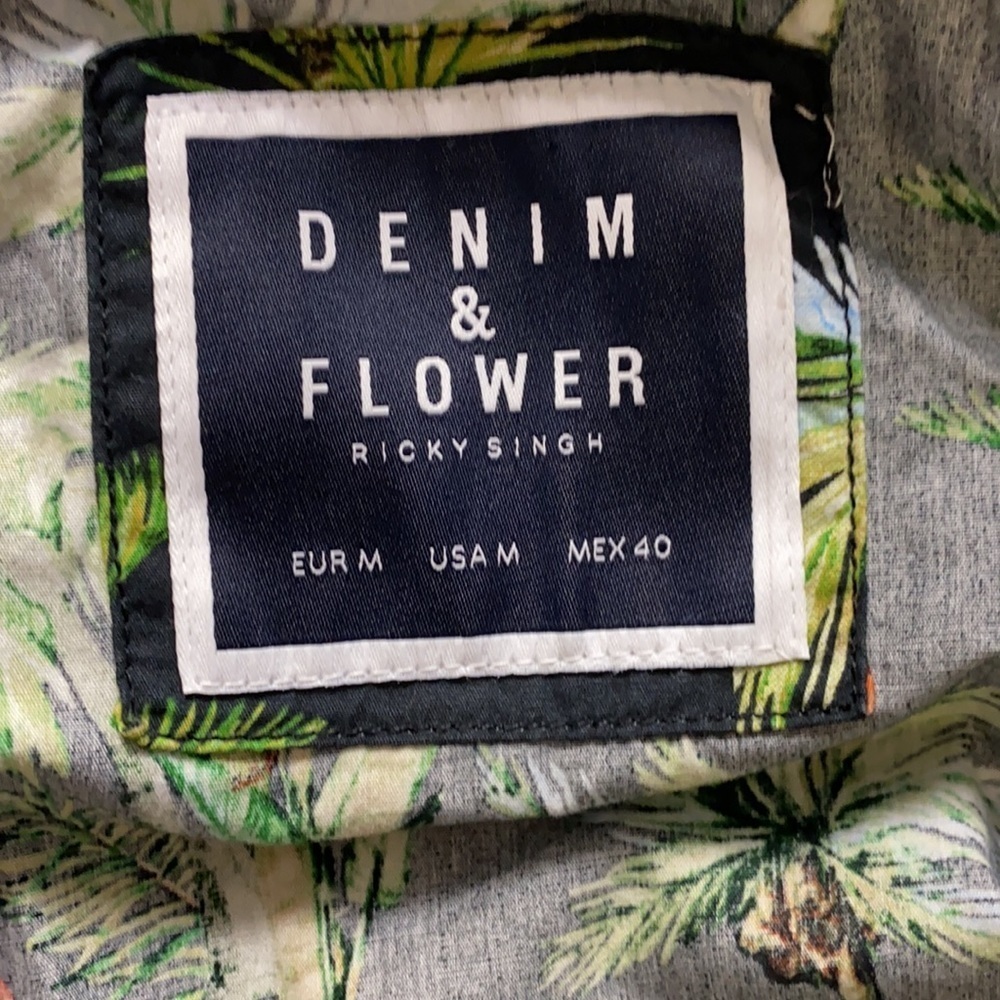 Denim & Flower Flamingo Light Weight Jacket - Picture 4 of 4